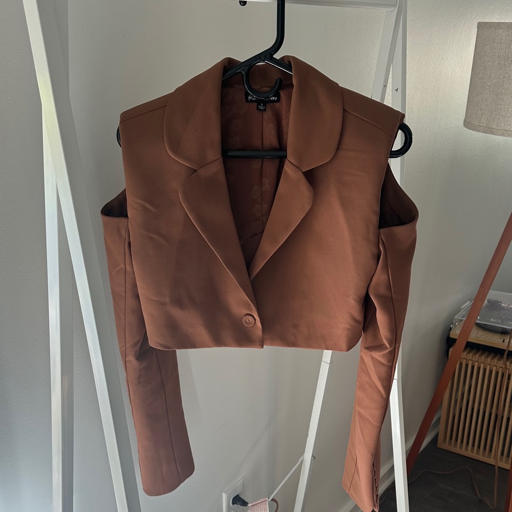 For Love and Lemons Cropped Top - Cut out shoulders